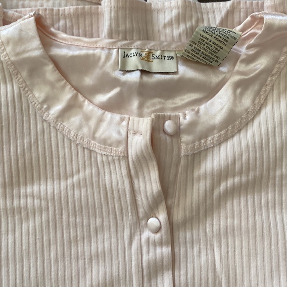 Jaclyn Smith Pajama Set - Picture 2 of 5